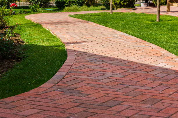 Best Custom Driveway Design and Paving in Remgton, IN