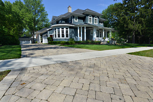 Best Luxury Driveway Paving Solutions in Remgton, IN